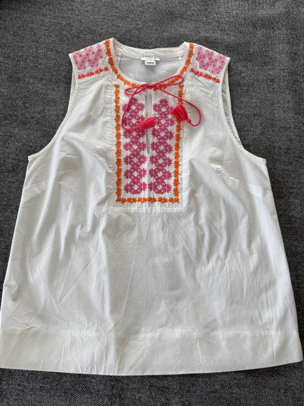 JCREW SLEEVELESS EMBROIDERED BLOUSE